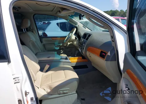 2010 Infiniti Qx56 z USA, uszkodzony, nr VIN 5N3ZA0ND6AN906967